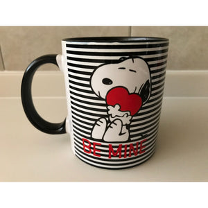 Taza Snoopy Con Chocolates Be Mine Novios San Valentin
