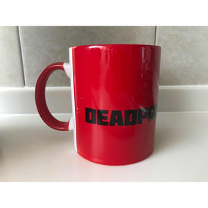 Taza Deadpool Love Rojo