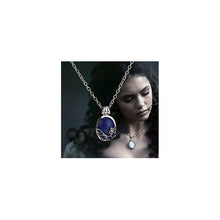 Cargar imagen en el visor de la galería, Vampire Diaries Replica Collar Katherine
