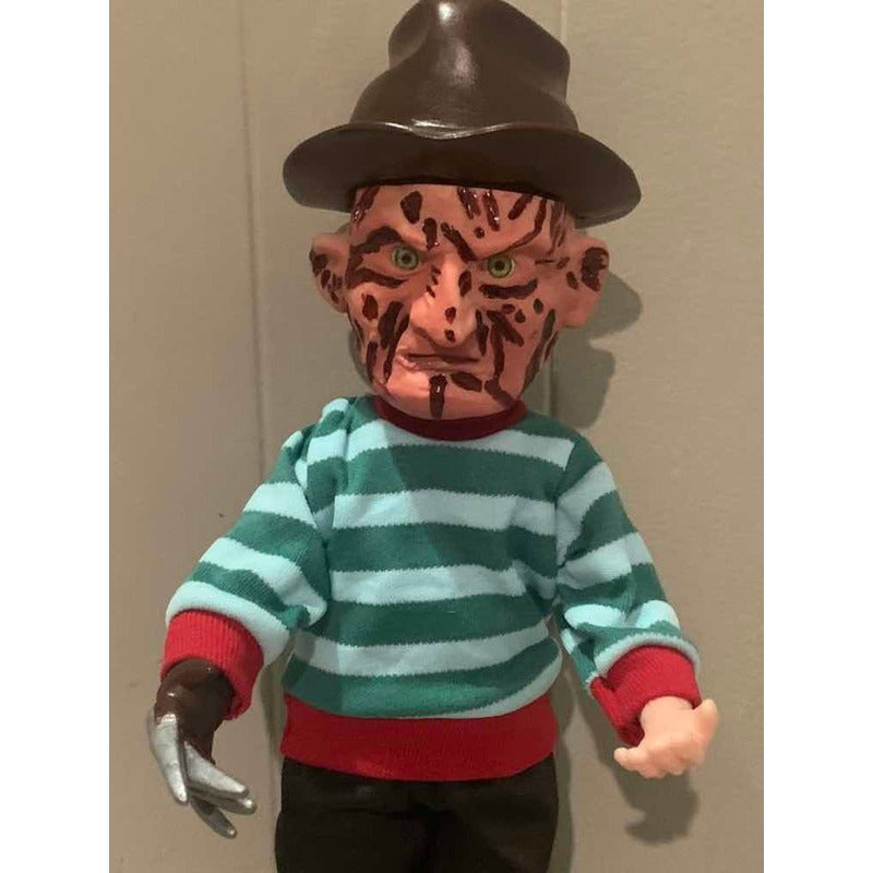 Muñeco Freddy Krugger Interactivo Sonidos 35 Cms