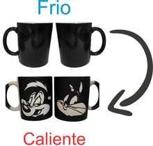 Cargar imagen en el visor de la galería, Set 2 Tazas Pep Le Pew &amp; Penolepe Pussycat Novios Pareja
