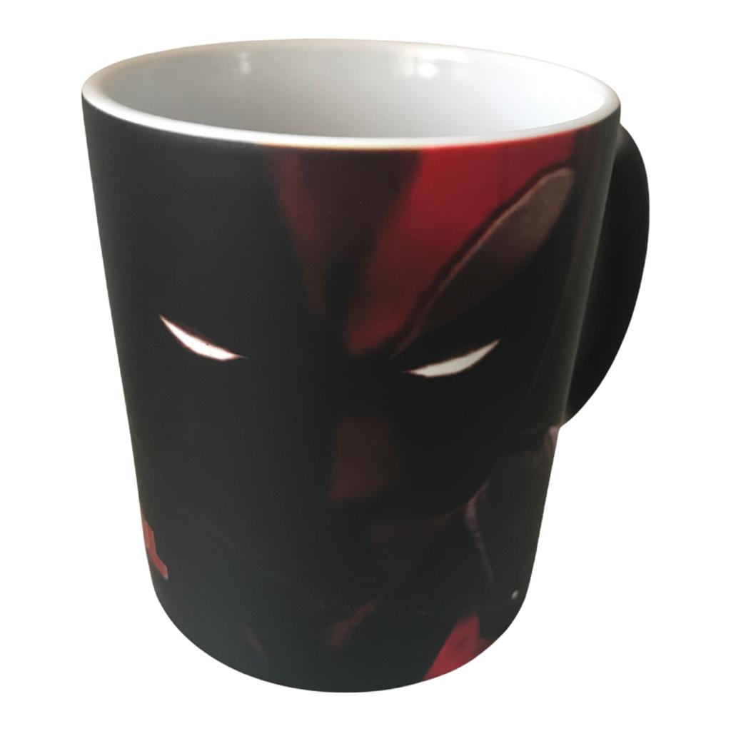 Taza Mágica Deadpool Negro Modelo 1