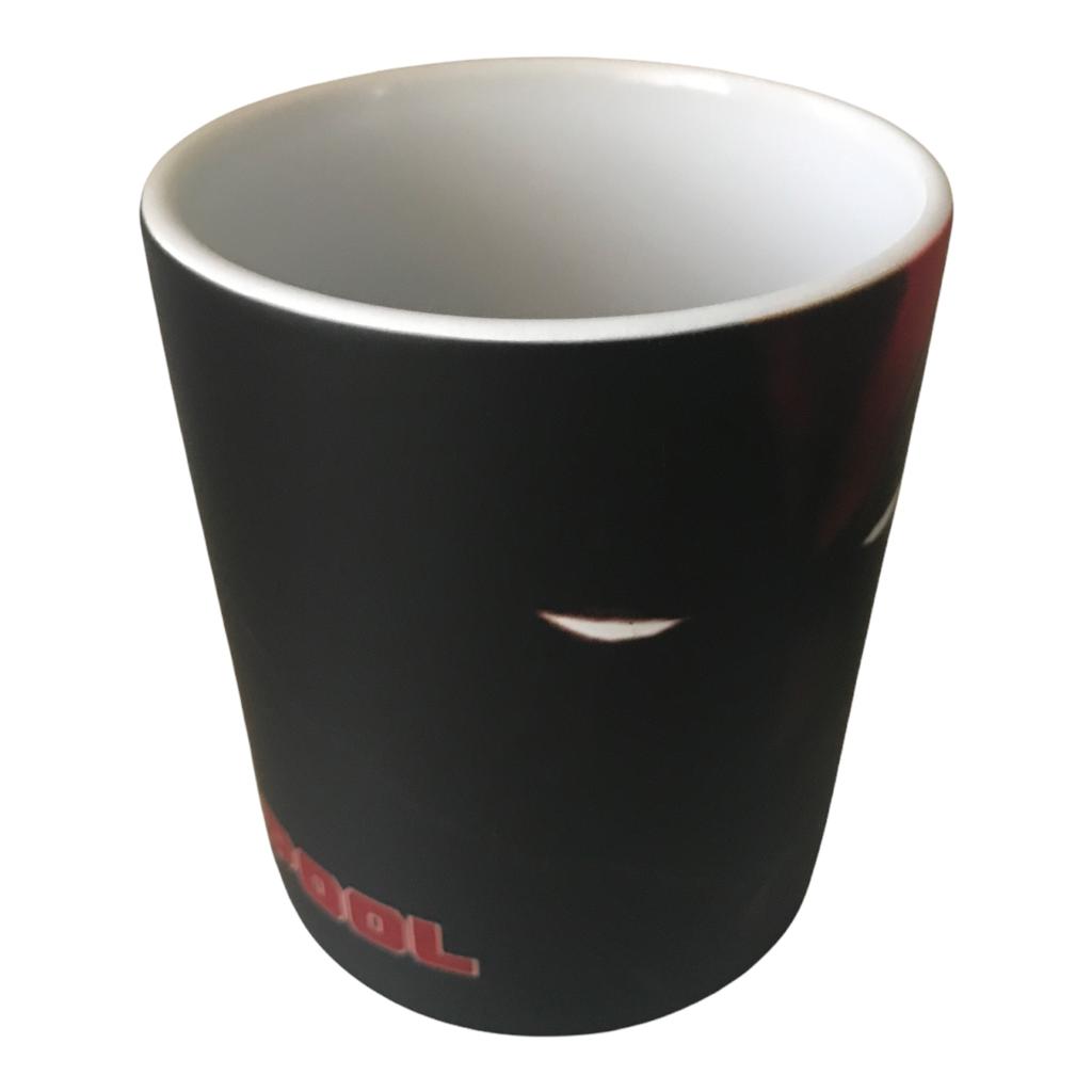 Taza Mágica Deadpool Negro Modelo 1